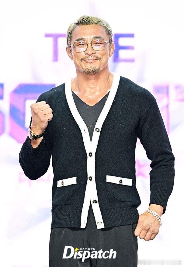 29日，ENA新节目《The Scout》举行制作发布会，李承哲、金在中、Wen