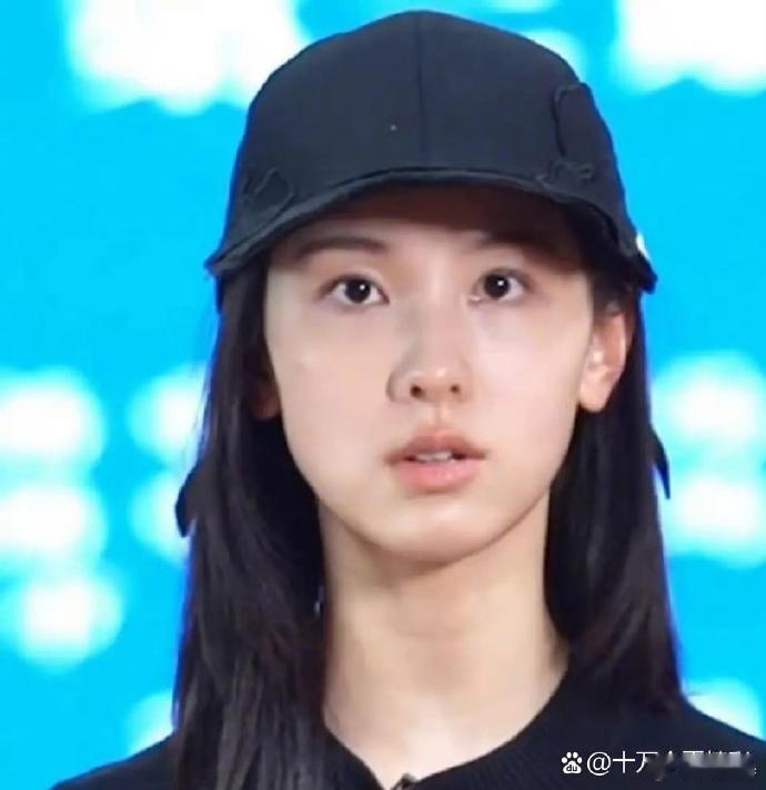 陈都灵素颜照，颜值如何？ ​​​