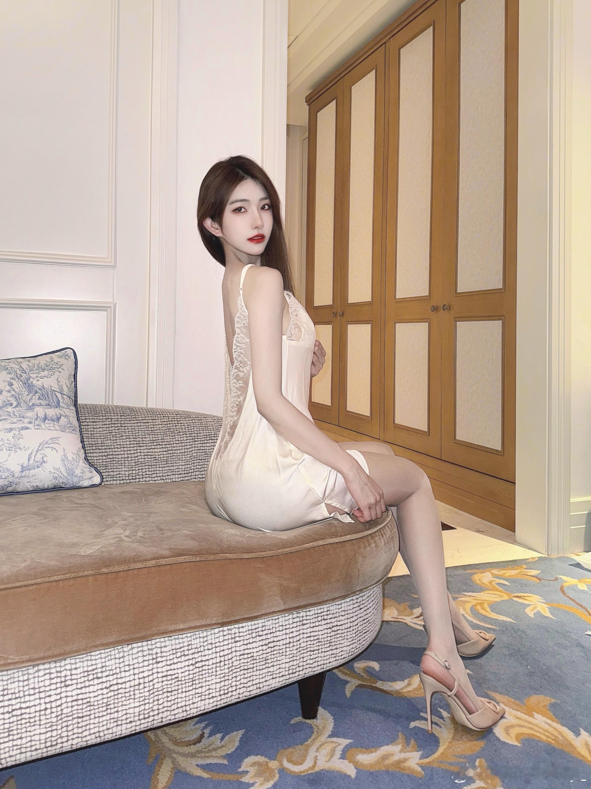 小性感[偷乐] ​​​