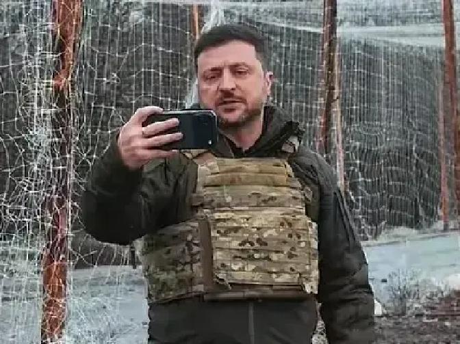 泽连斯基称收复库皮扬斯克，普京直指他说谎，我分析有这几点原因。
 
1. 俄国防