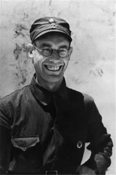 事实证明，洋教官、空降兵救不了中国。军事上如此，体育上如此，其他层面也如此。洋教