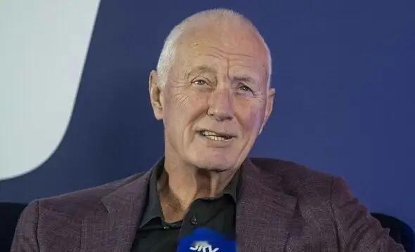 前世台联主席承诺增加世锦赛奖金周一在克鲁斯堡举行的新闻发布会上，前世台联主席、斯