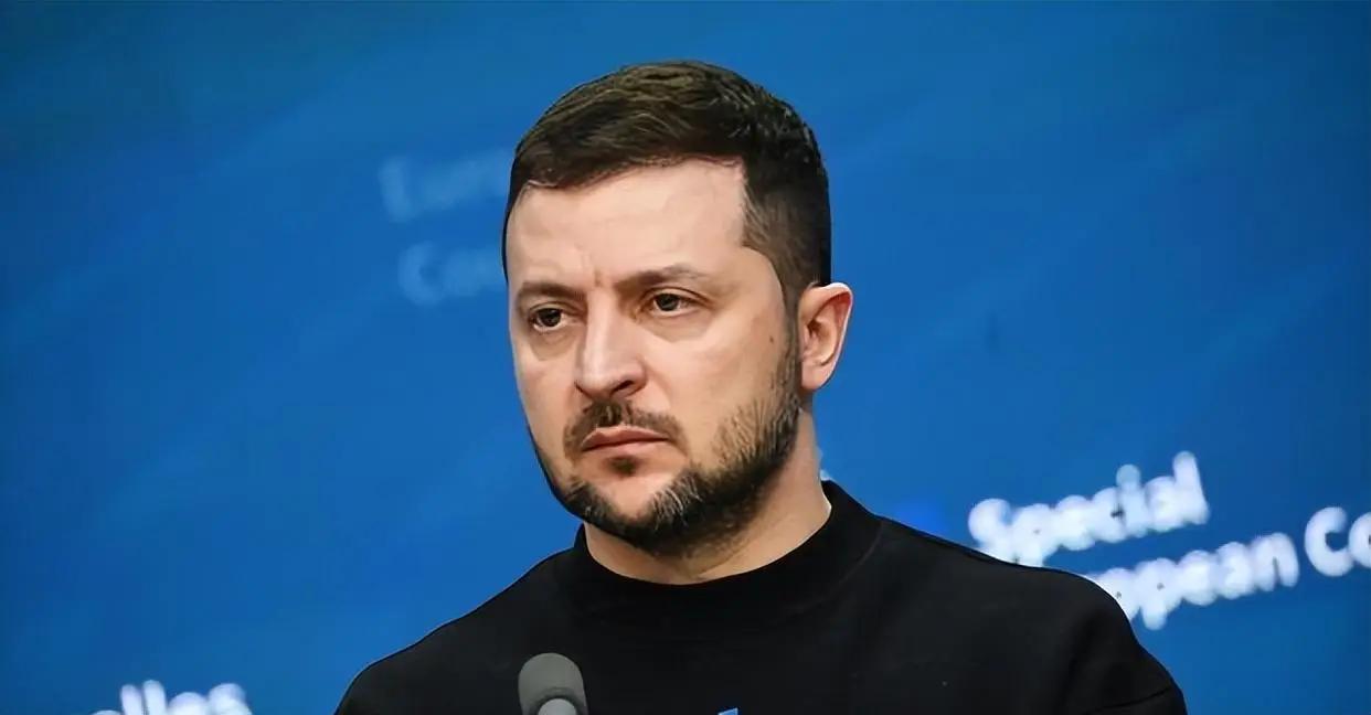 还能这样玩泽连斯基无敌了
澳大利亚退役的美国M1A1艾布拉姆斯坦克，全部49辆坦