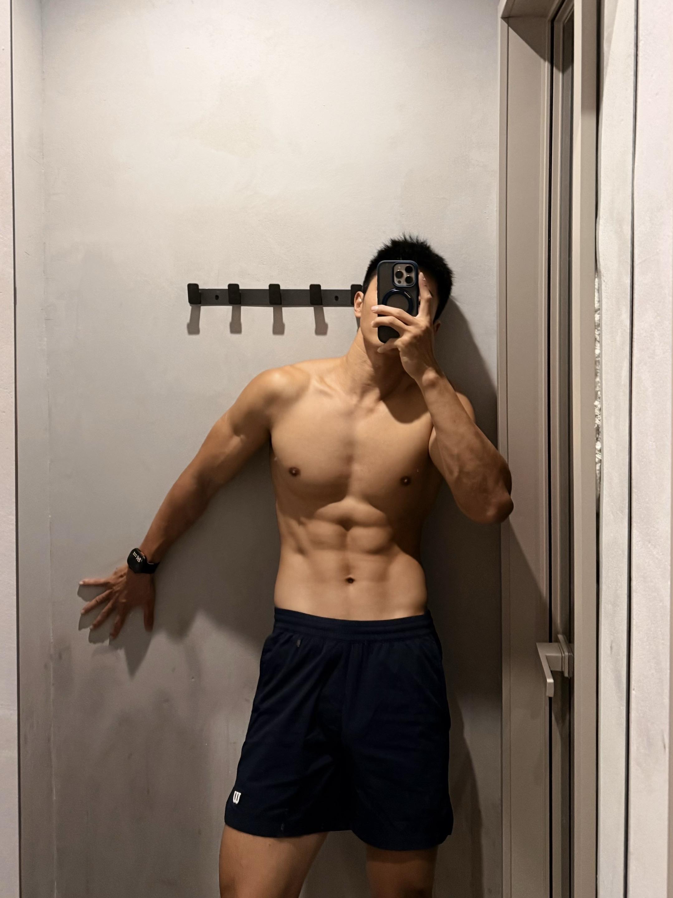 停下来看一会。