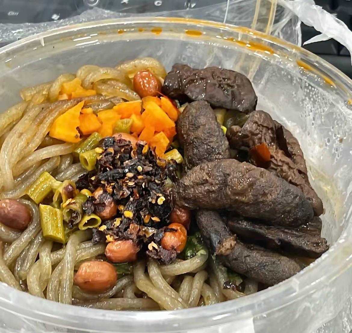妈呀，这是啥东西呢？看着让人一下子没有胃口了！