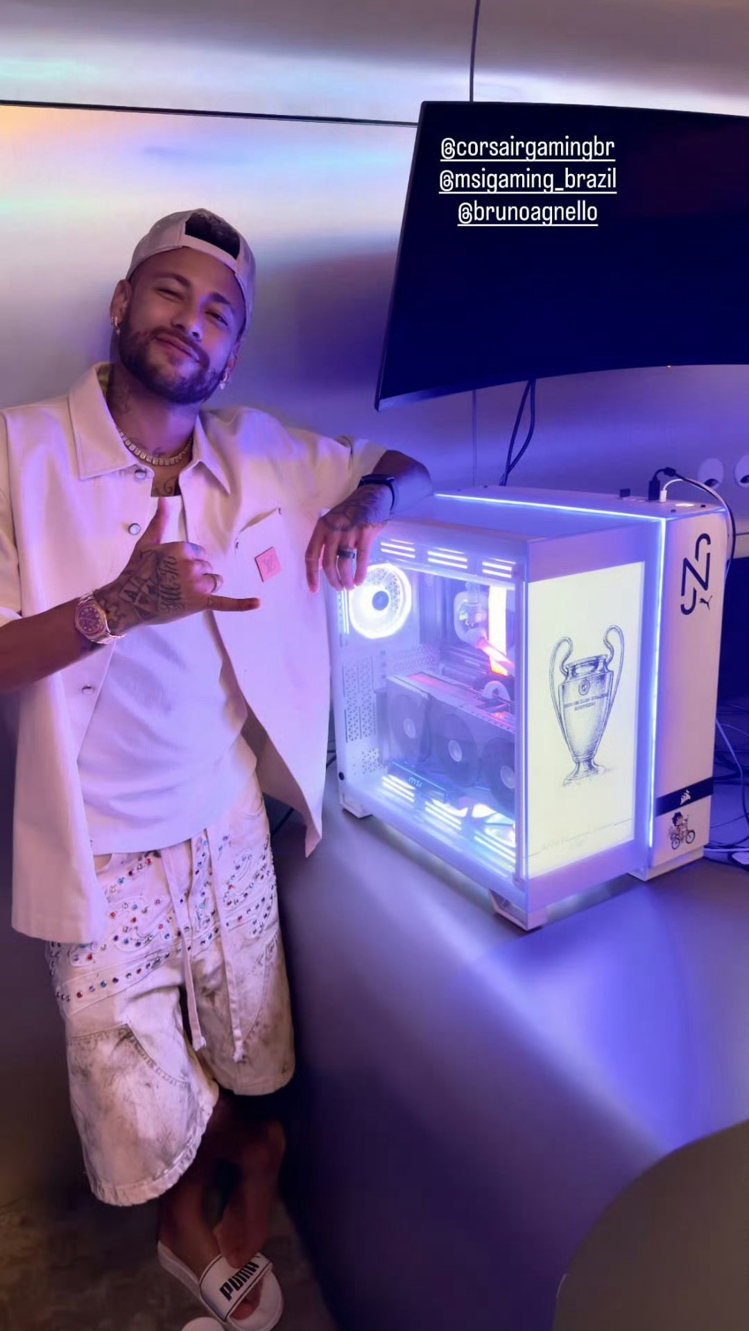 内马尔 欧冠njr主机