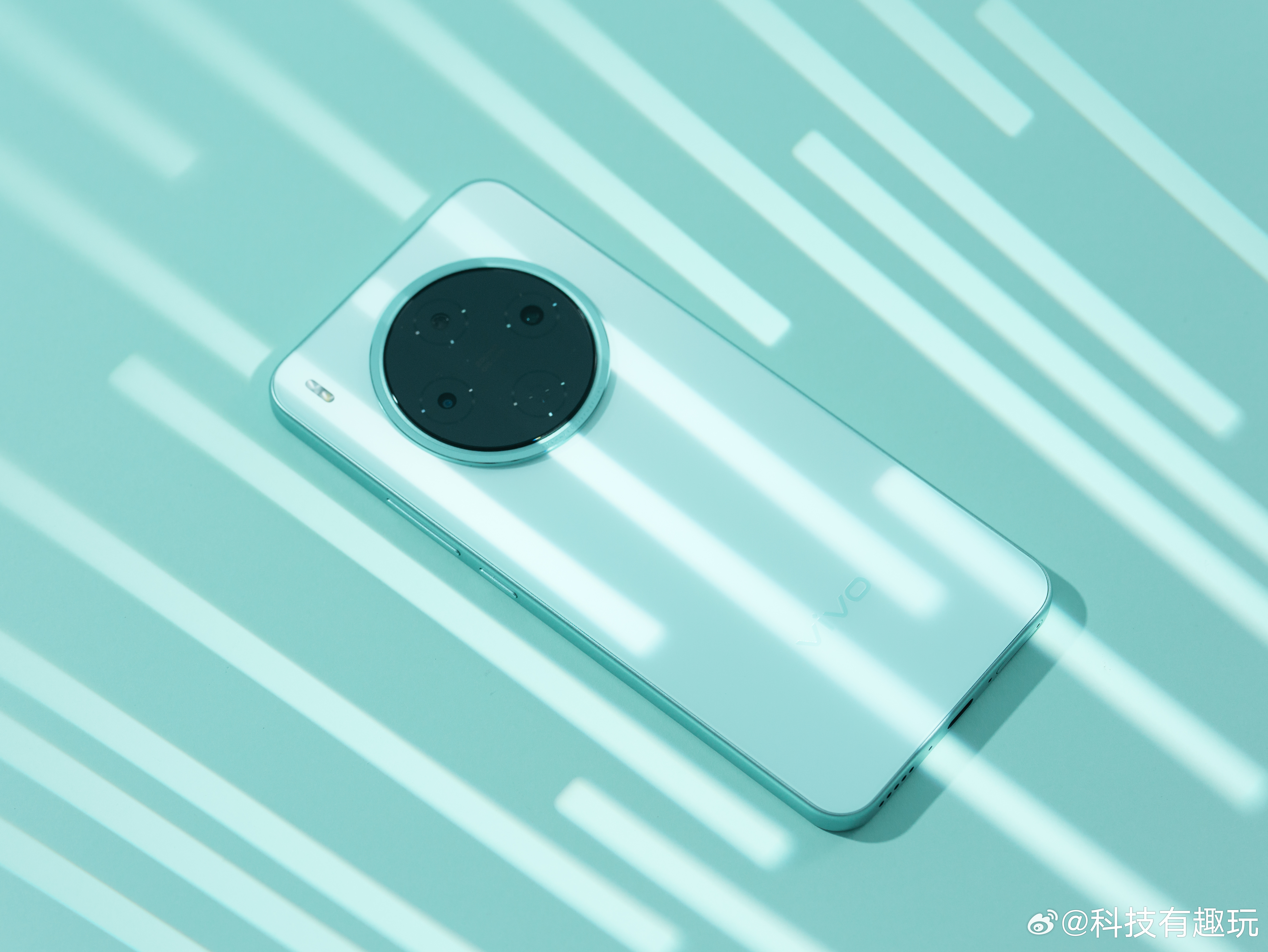 vivo Y500 Pro上手体验有一段时间了，是时候给大家分享一下我的感受了！