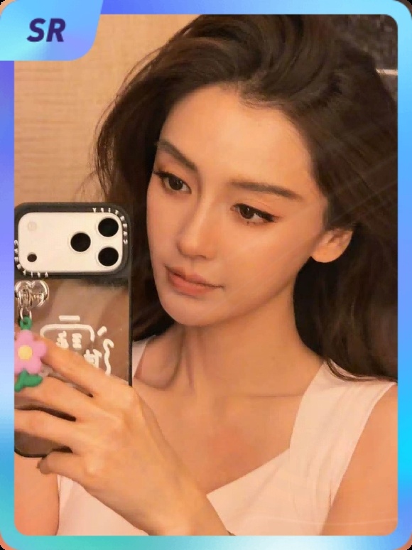 angelababy[超话] 集卡互助ing~送你一张“出发吧，假期！”SR卡“