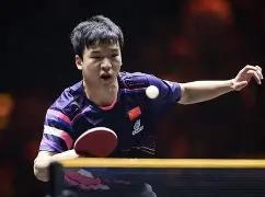 国乒男单传来两个最新消息，喜忧参半！

向鹏1-3被淘汰，林诗栋3-0扛大旗！