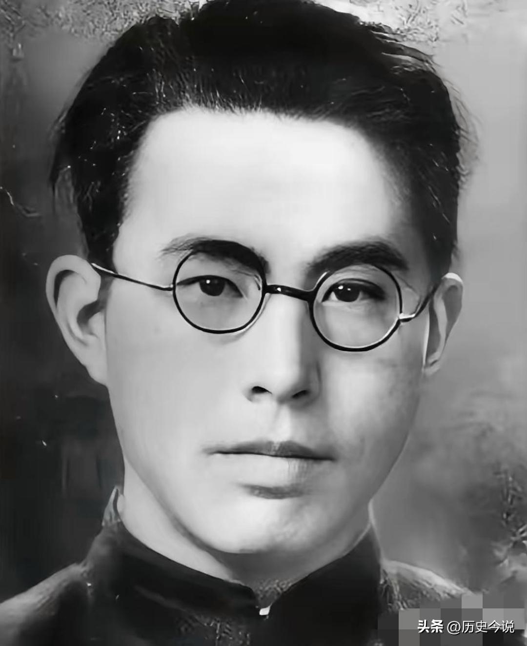 1942上海暗战：一张纱布，藏着地下党的绝命生机
 
阅读此文前，诚邀您点击一下