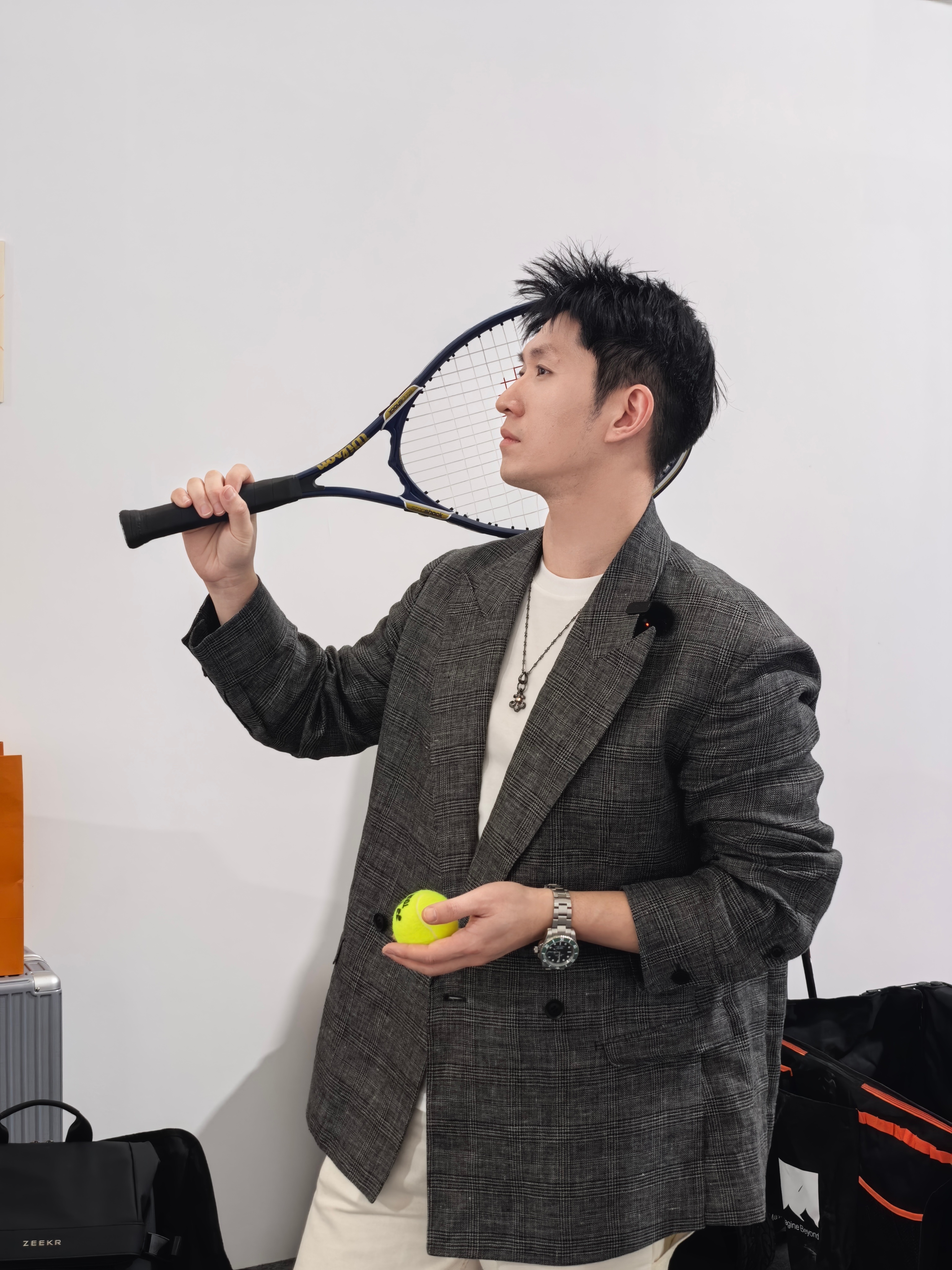 今天来品鉴极氪8X内饰整一套商务运动风怎么样有没有老板需要陪打球