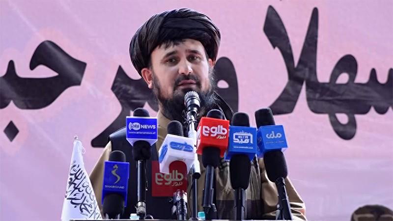 阿富汗强硬回应特朗普：准备再打20年。这一次，阿富汗方面的回应还是很强硬的。可是