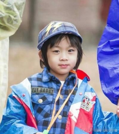 林志颖儿子kimi正脸曝光，与参加爸爸去哪儿时期，颜值风格完全判若两人！ 