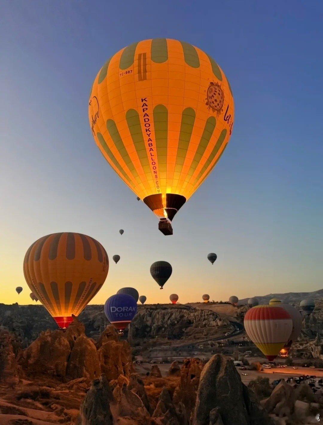 明星出国旅游都怎么做攻略 我上次去新加坡就是跟着必吃榜吃的，真的没踩雷明星出国旅