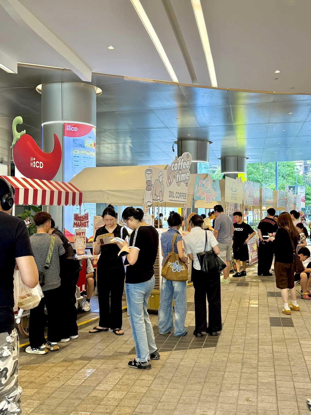 今天的成都辣人市集真的杀疯了！！！！！！！