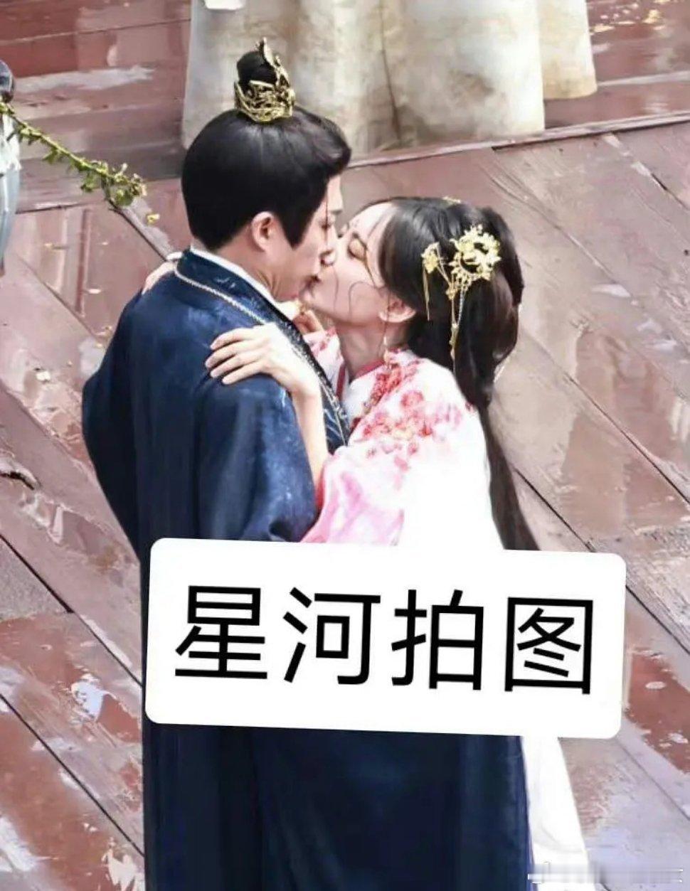 这还不够尴尬吗？ ​​​