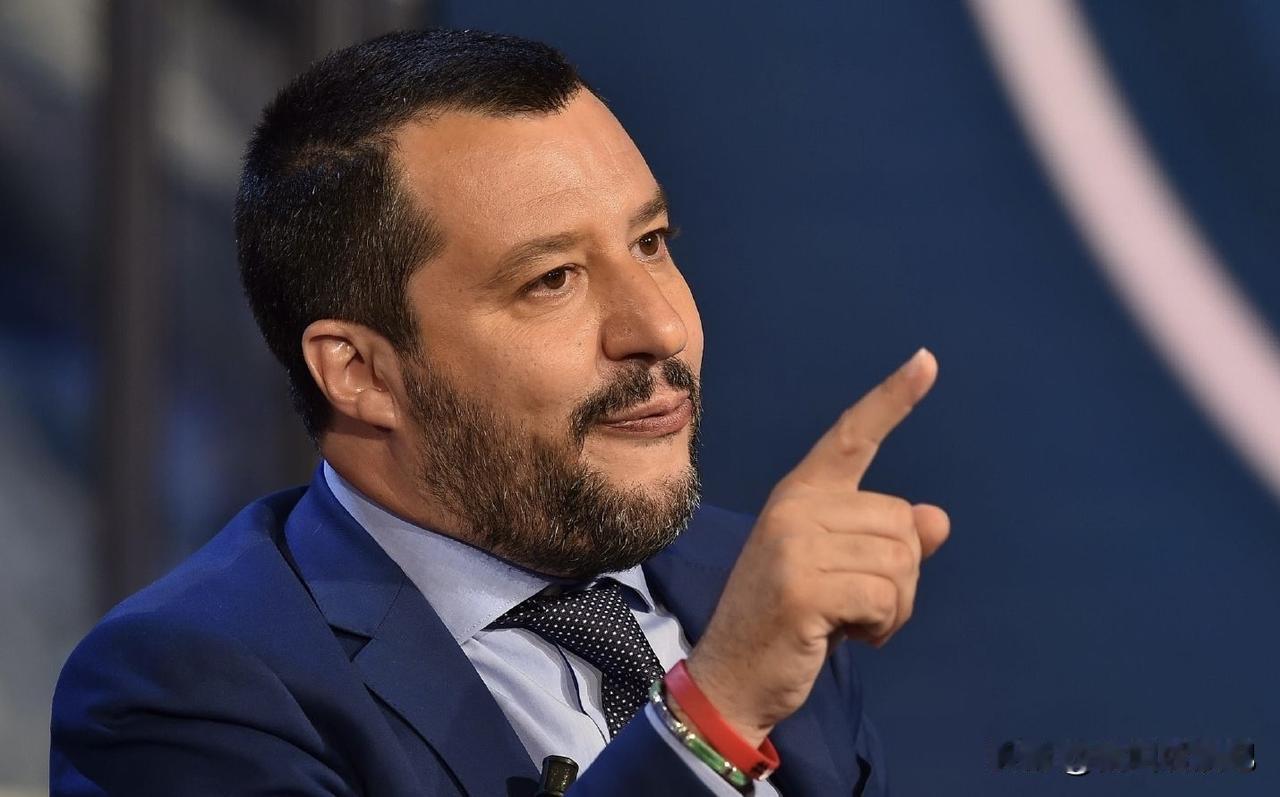 意大利副总理萨尔维尼表示，西方对乌克兰的援助资金可能存在监管漏洞，部分的资源最终