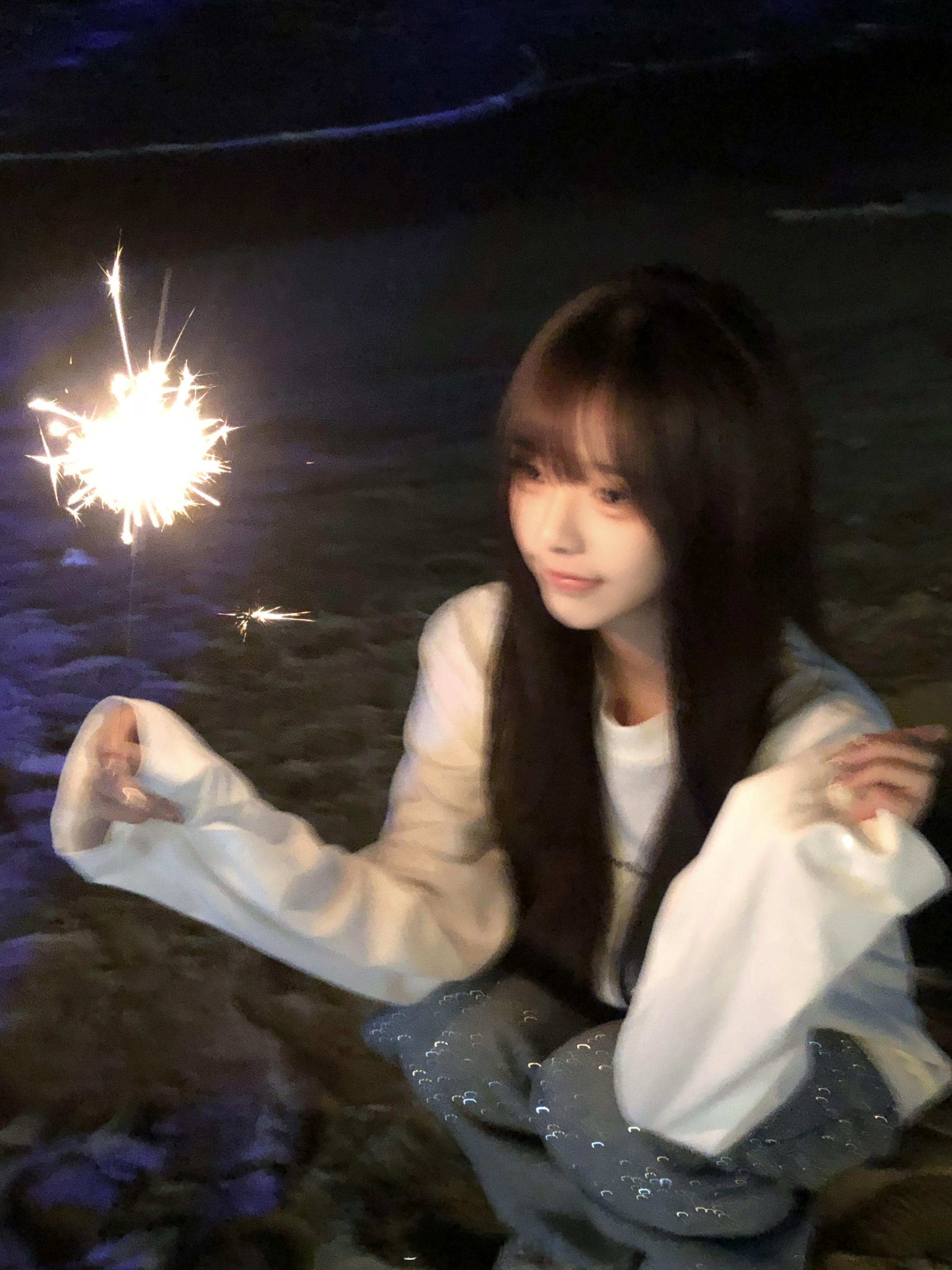 一个人看海也浪漫 