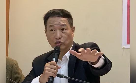 5月24日，台湾原空军副司令，退役中将张延廷说：美国原来是世界老大，公认的"世界