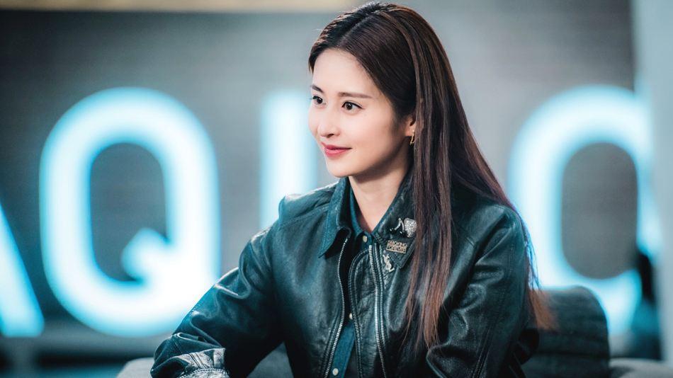 收到一条让人心里发堵的留言：
 
“我外公生前立了遗嘱，两套房子按面积平分给三个