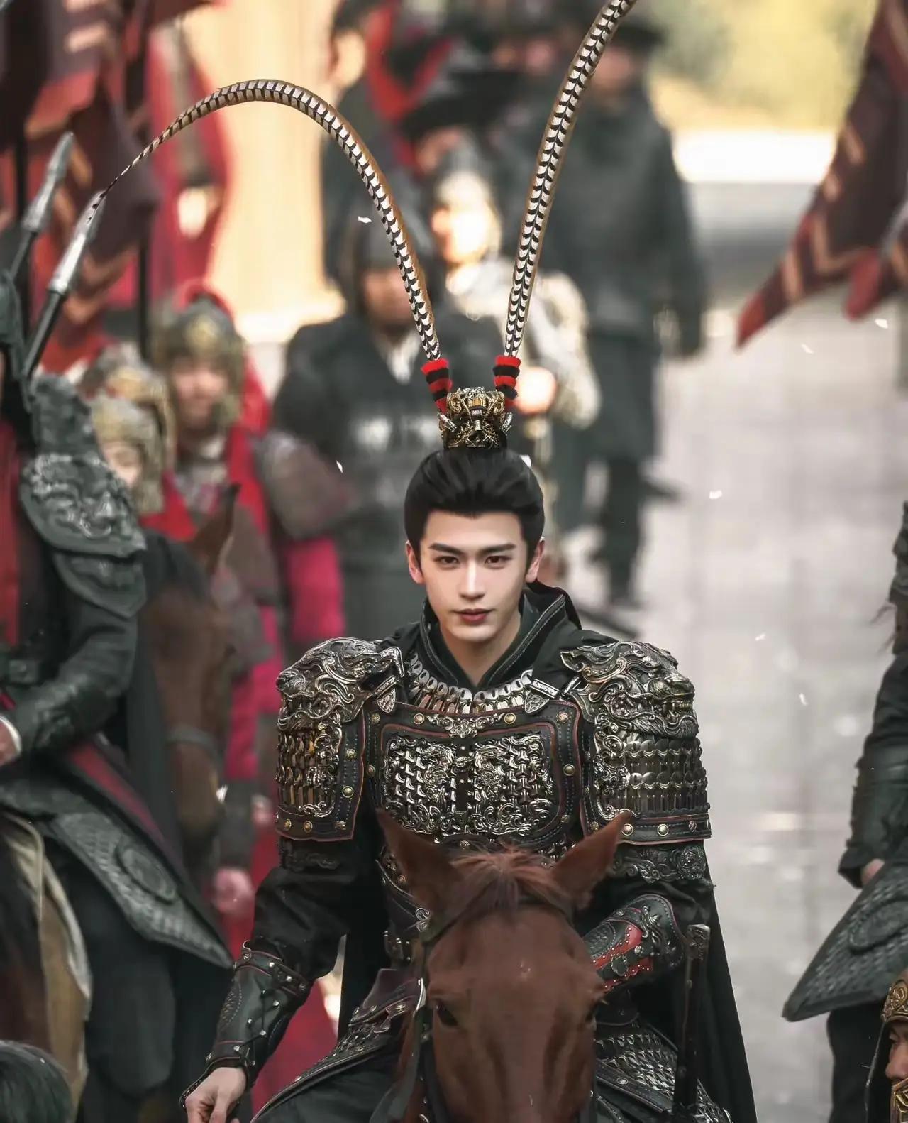 张凌赫多年前发文抨击影视圈那是对张凌赫的污蔑[捂脸]。张凌赫本人是很努力很青春很