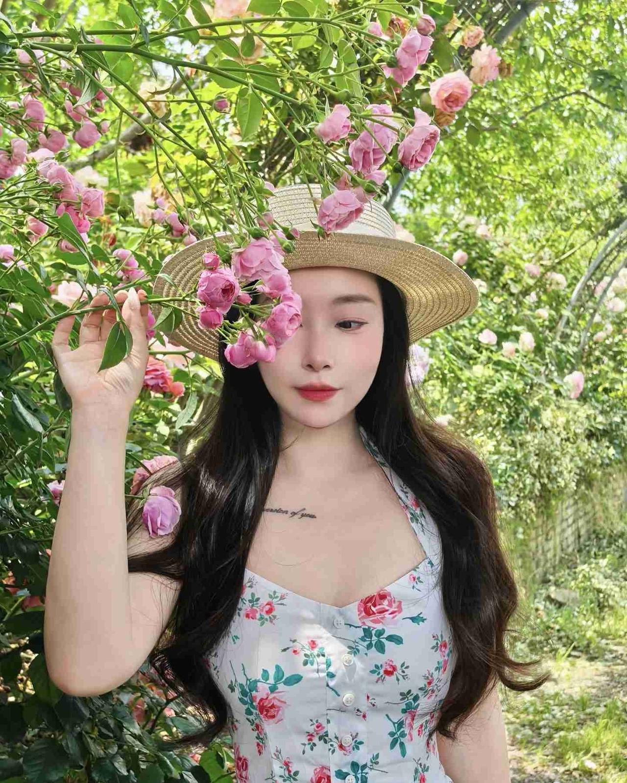 我的今日状态：😁轻松愉快
我这里的天气：☀️晴天