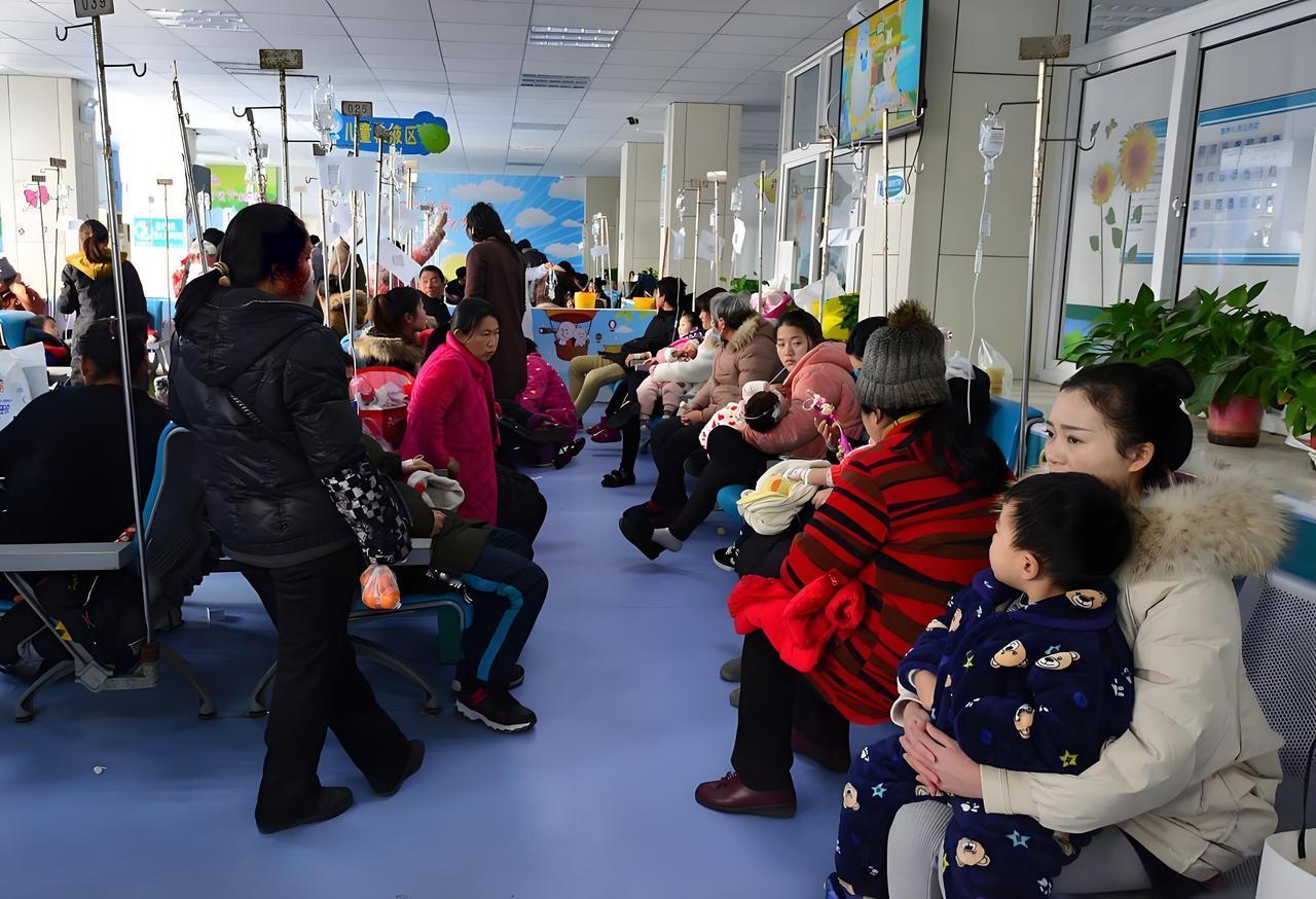 昨天带小孩来中医院看抽动症，会诊的是位名医，经验非常丰富，还耍的一手好针灸。据说