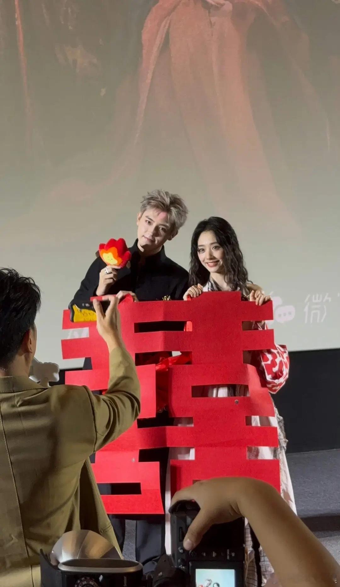陈飞宇和王影璐这完全是反向剧宣吧。。 ​​​