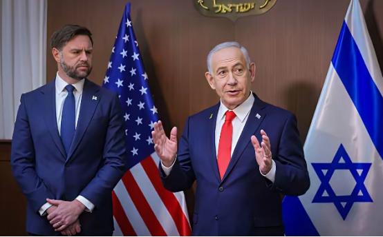 沉默的万斯彻底爆发了。
 
谁也没想到，一向在公共场合沉默寡言的美国副总统万斯，