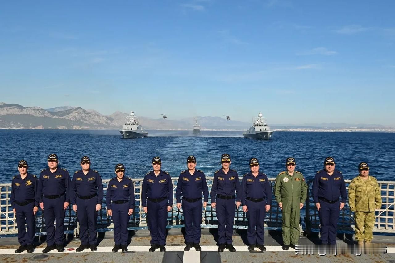 ⚔️🇹🇷 “东海岸2025”国际联合演习

土耳其海军司令部与伙伴国家于11
