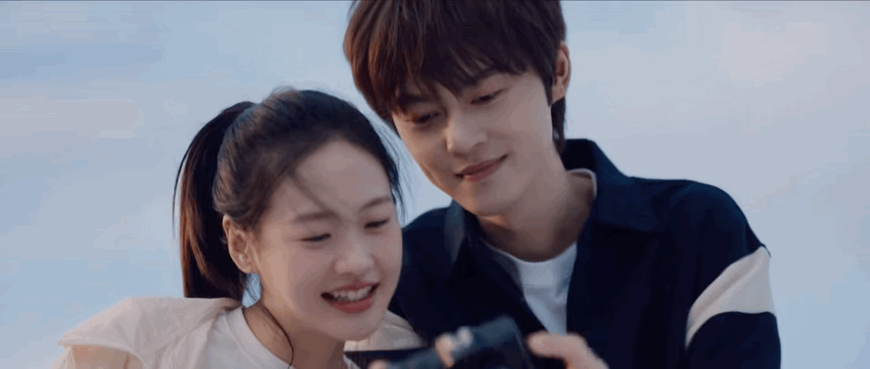 差点没认出来这是谢彬彬 校园的裙摆里谢彬彬颠覆形象！本以为高冷学神，结果是个暗戳