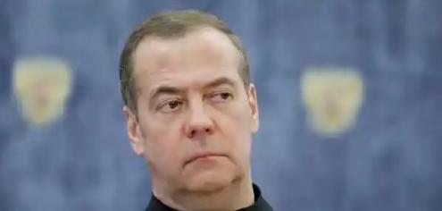 太敢说！梅德韦杰夫怒批欧洲，一句话戳穿不堪真相！俄罗斯安全会议副主席梅德韦杰夫近