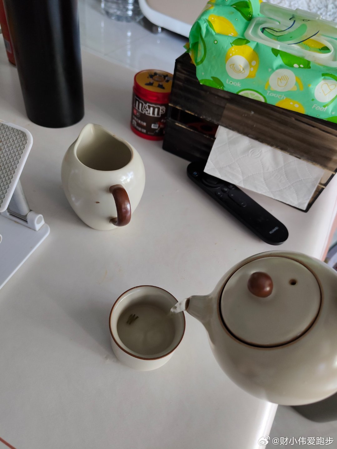 下午茶时间到今天在家自己泡信阳小毛尖下午茶