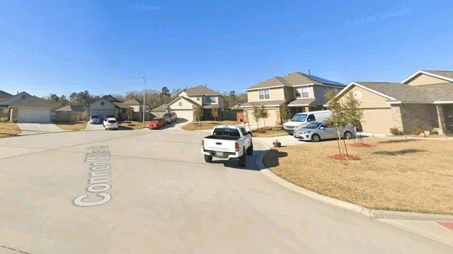 美国这“硬核”父亲太牛了！15岁女儿被23岁持刀绑匪绑架，绑匪还欲行不轨，想想都