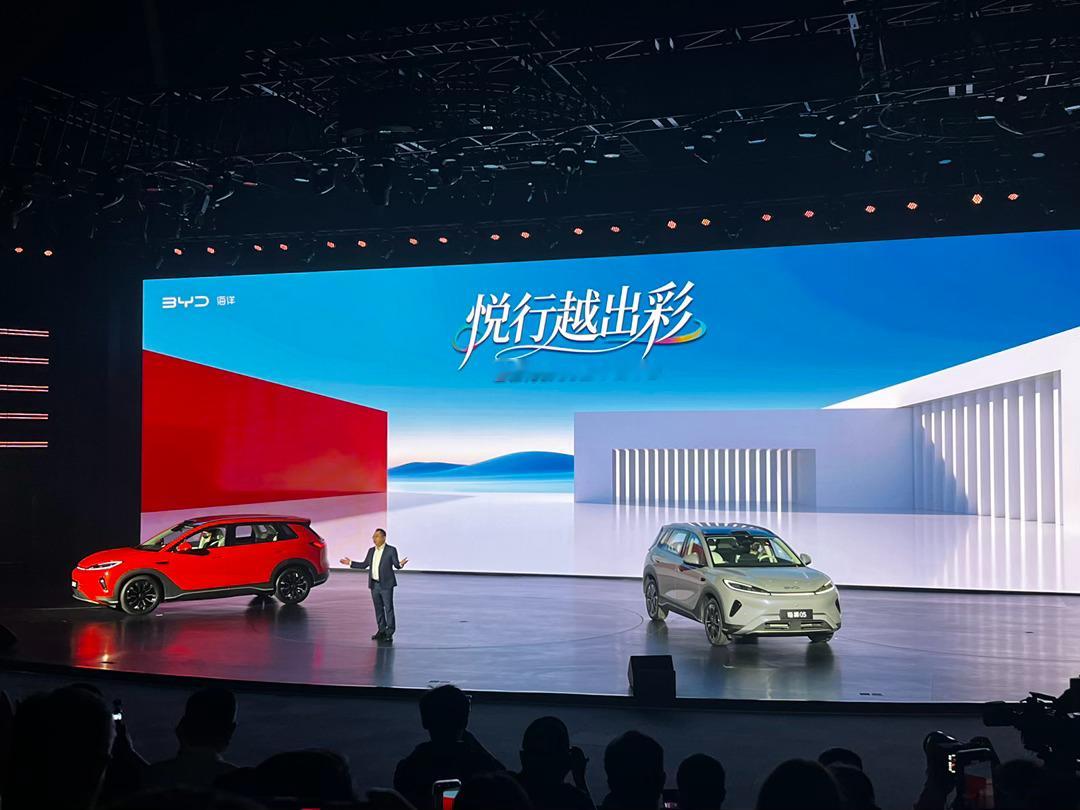 比亚迪又放大招了二代刀和闪充继续下放这次轮到海狮05了纯电版11.99万起插混版