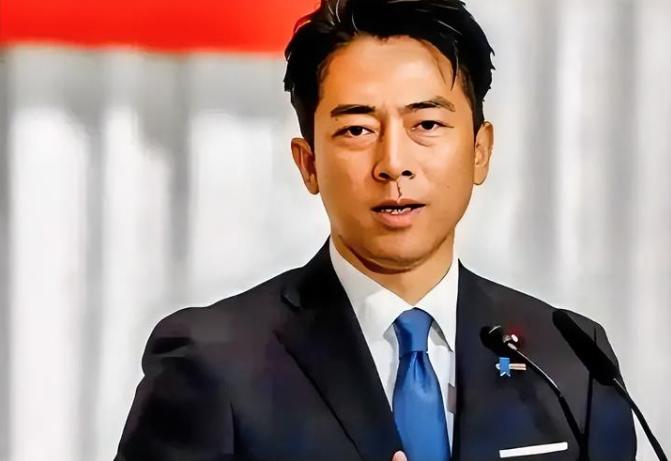 “反击”落地了，
小泉进次郎怕是要睡不着了，
7月21日，外交部回应：日方以冲之