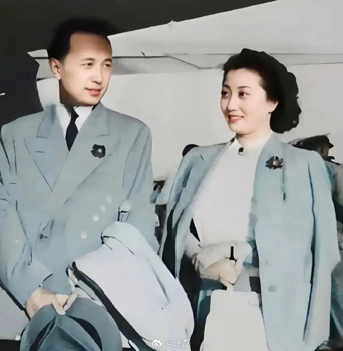 1947年刚结婚的钱学森和蒋英，夫妻二人都才貌双全，羡煞旁人。 🌹 