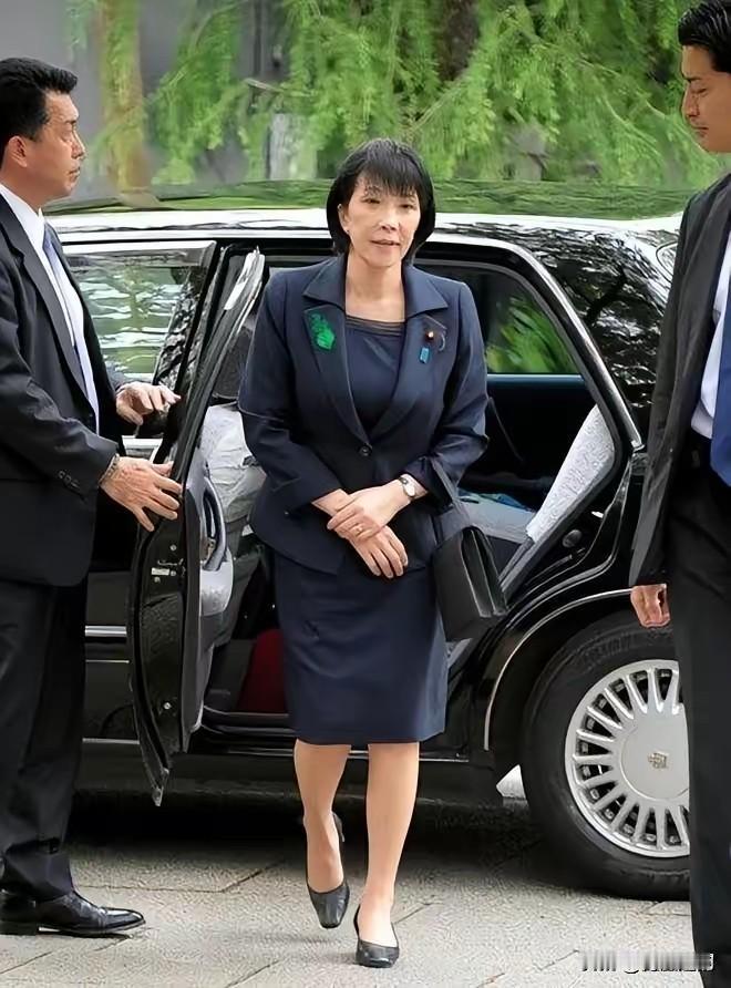 中国稀土管制生效，日本芯片厂急了，断供反被反噬？
 
这哪是简单的“急了”，分明