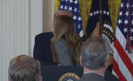 【在创纪录的政府停摆之后，特朗普签署的第一份行政命令将重点关注梅拉尼娅支持寄养儿