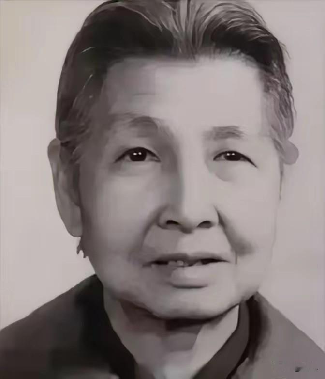 江西一孤儿成年靠乞讨为生，在他23岁时，突然从中央来了一批人：“我带你找妈去，你