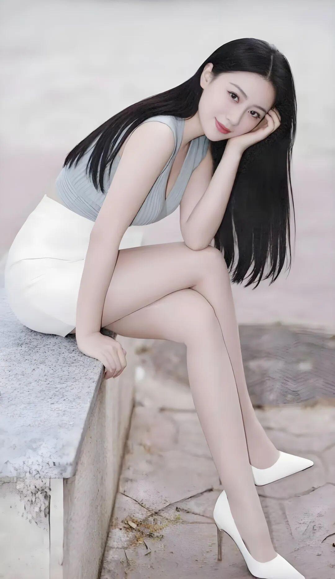 气质穿搭、雅衫清扬，清裳凝烟，华袖添香，芳衫端庄，身姿柔美，惊艳无双！