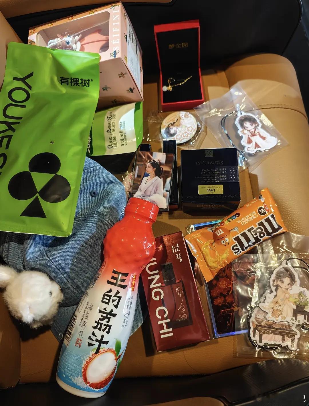 孟子义百花杀追剧团伴手礼，孟姐是真大方还送黄金 
