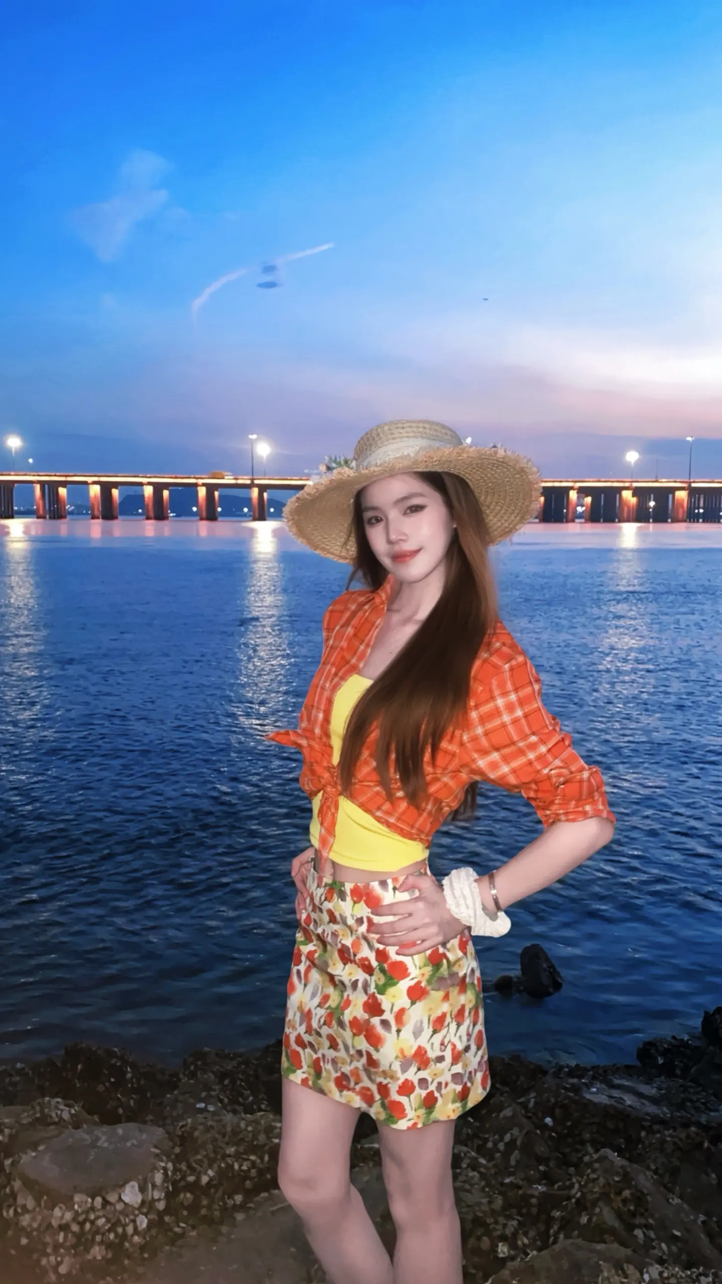 hi~真挚而热烈💙🧡💛。