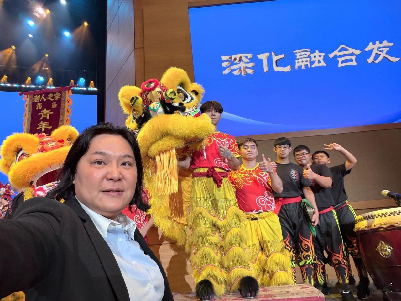 突破封锁，陈玉珍今站上海峡论坛的平台，为两岸和平发声！在民进党当局重重围堵下，陈