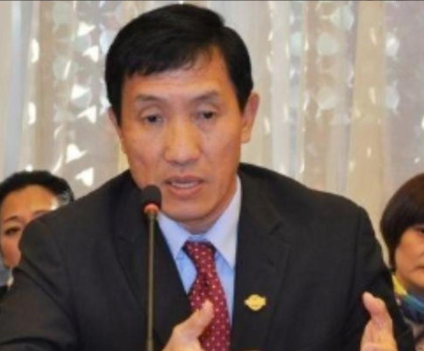 “中国拿什么挑战美国？人均收入只有人家的8%！”就是这位中国经济领域专家-黄亚生