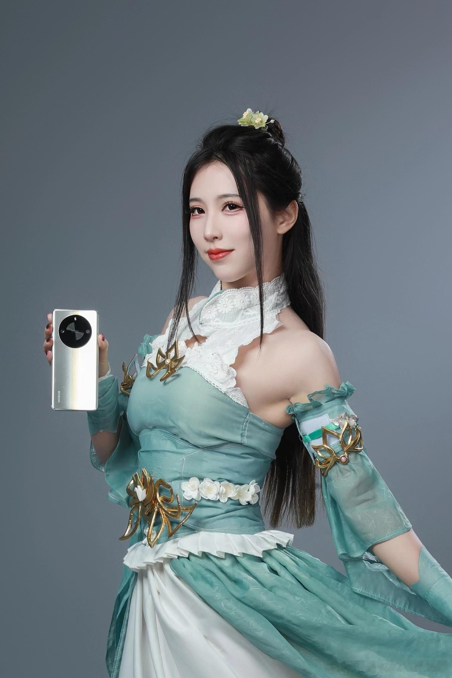 跟斗破四美coser穿越#荣耀X50GT#手机世界 一起#寻找手机萧炎# 修炼越