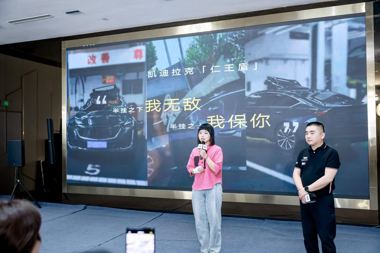 长期以来，二手车市场的残值评估缺乏标准，行情波动与车商压价让车主在置换时往往面临