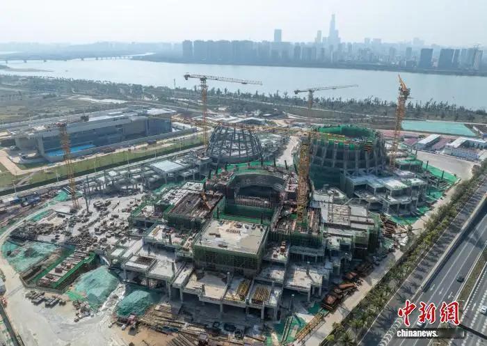 海南两会观察：锚定“十五五”，上项目扩投资！一场关乎你我的“未来财富”布局，已经