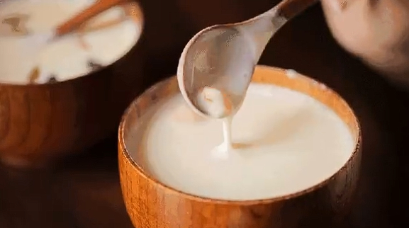 解锁健康轻盈新状态【节后减重多吃3种发酵食物】发酵食品富含多种有益菌，这些有益菌