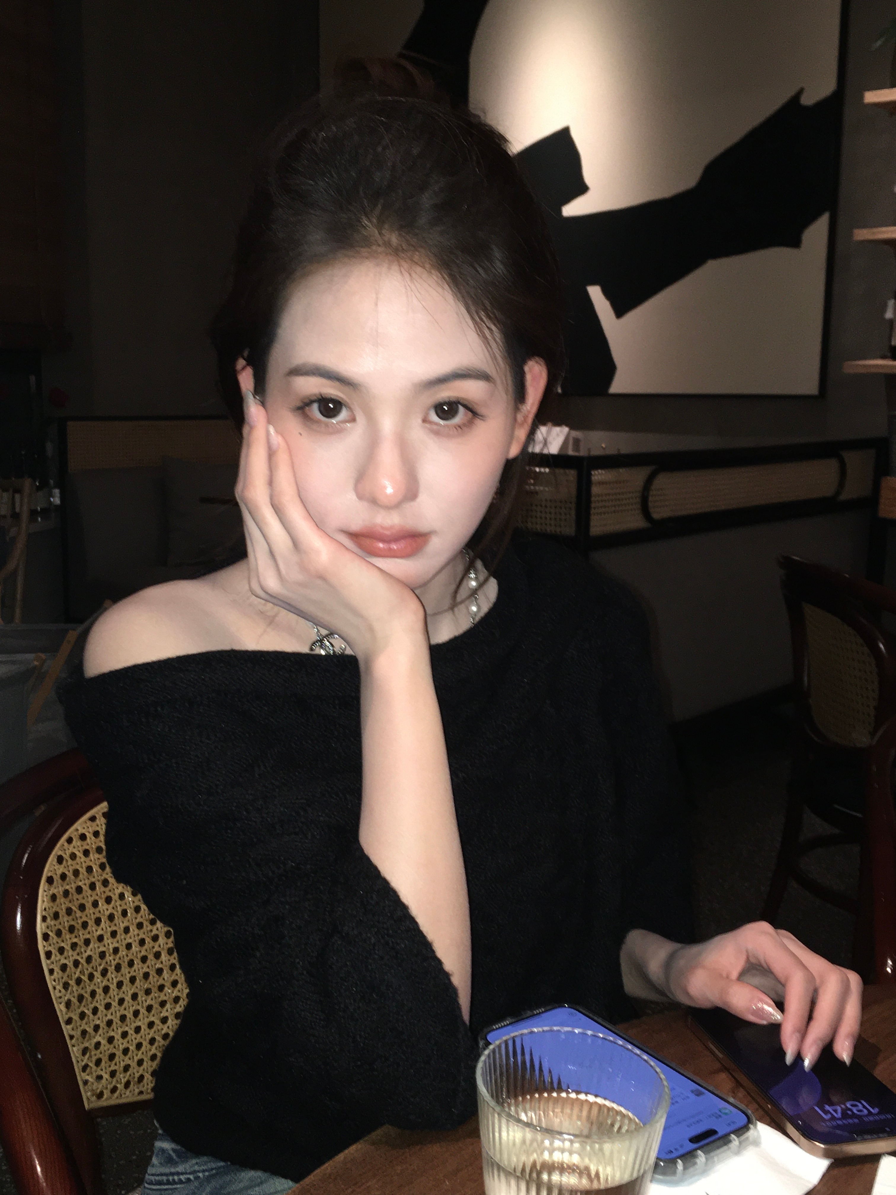 这几天就是要把假睫毛拔光再也不要种睫毛了[开摆] 